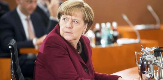 Time dergisi Merkel’i ‘Yılın Kişisi’ seçti