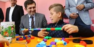 6 öğrenciye 3 öğretmenle özel eğitim
