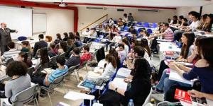 Açıköğretim Fakültesi öğrencilerine eğitim desteği