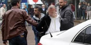 Buluşmaya çarşafla giden adamı canlı bomba sandılar