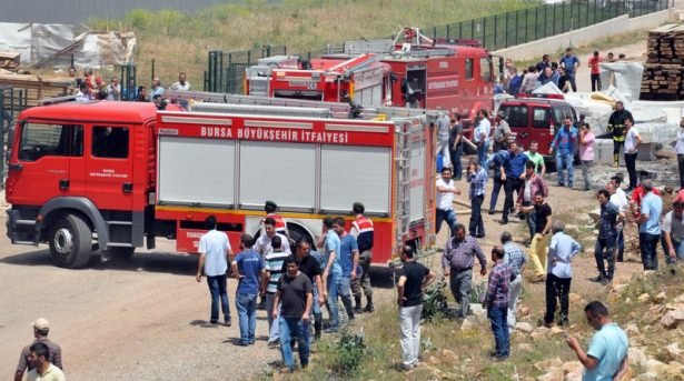 Bursa'da fabrika yangını!