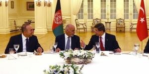 Davutoğlu, Afganistan Devlet Başkanı ile görüştü