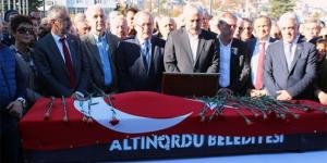 Eski milletvekili Kazım Türkmen toprağa verildi