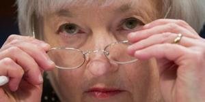 Fitch, Brezilya’nın kredi notunu düşürdü