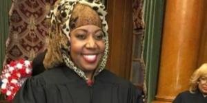 Müslüman hakim ırkçı saldırıların hedefi oldu