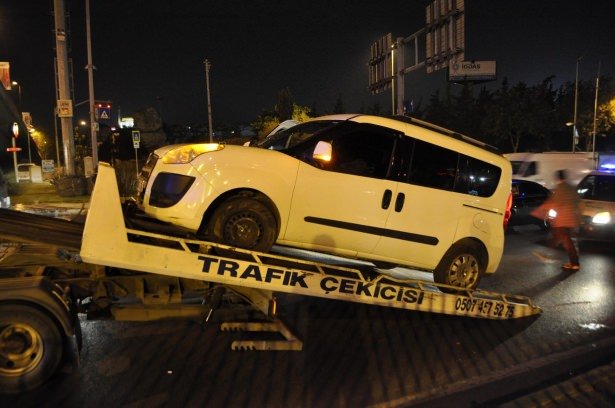 Polis aracı kaza yaptı: 1 şehit, 2 yaralı