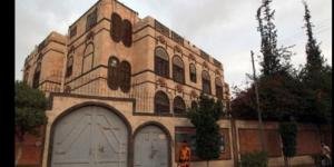 İran: Suudi uçakları Yemen’de büyükelçiliğimizi vurdu