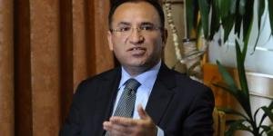 Bozdağ: Ünvanı, sıfatı ne olursa olsun…