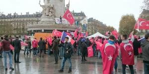 Paris’te 20 kasım 2016 saat 14’te,  Akıl tutulması mitingi gerçekleştirildi.